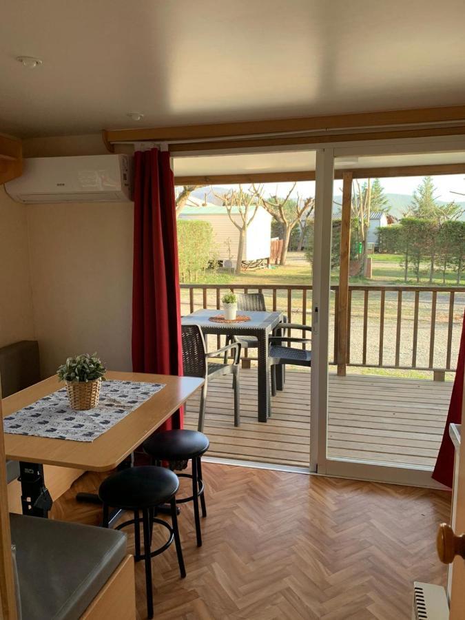 Camping Oliana Exteriör bild