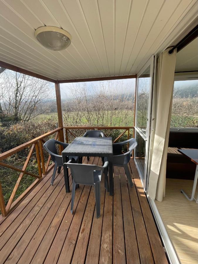 Camping Oliana Exteriör bild