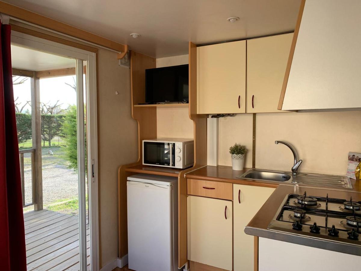 Camping Oliana Exteriör bild