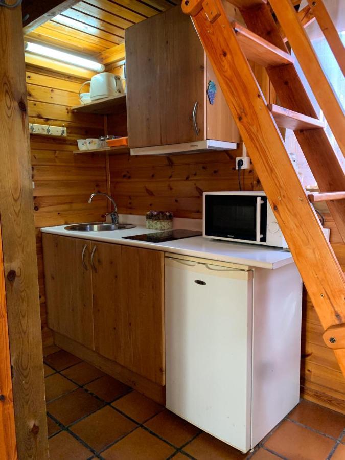 Camping Oliana Exteriör bild